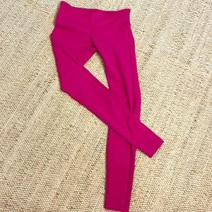 Lululemon hot pink leggings